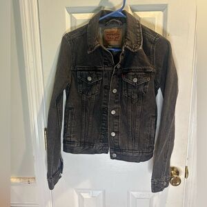 Women’s Levi’s Original Trucker Washed‎ Black Denim Jean Jacket Size XS